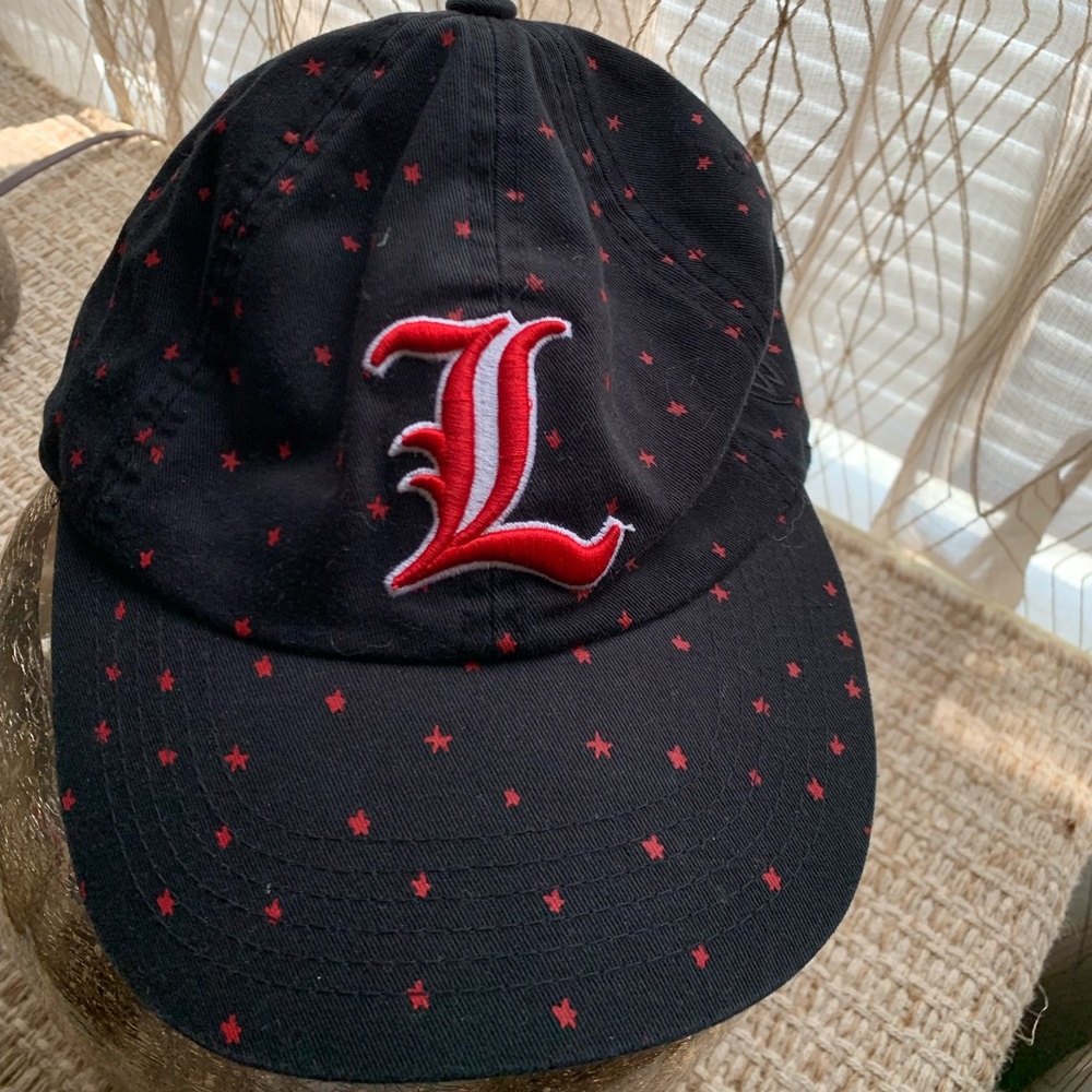 Louisville Cap